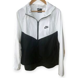 Nike White & Black Windbreaker Jacket